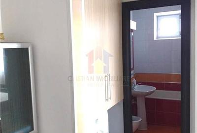 Apartament cu 3 camere decomandat, mobilat în Viziru 3 - 13