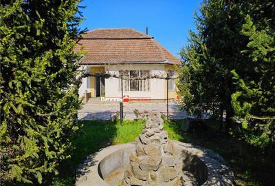 PROPRIETATE CU AFACERE FUNCTIONALA DE - PETREU, LANGA MARGH - 8