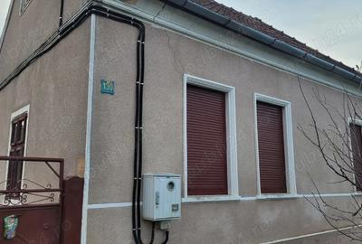 Casa de vanzare - 2