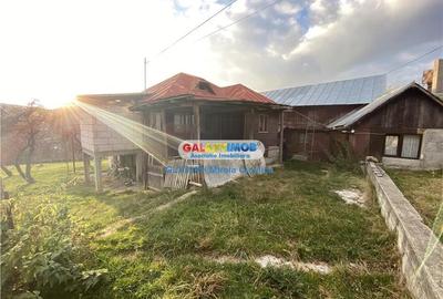 Vanzare teren cu casa batraneasca Secaria Prahova - 6