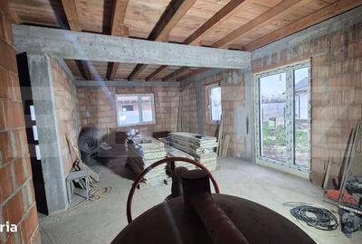Casă cu 4 camere în Oar - 6