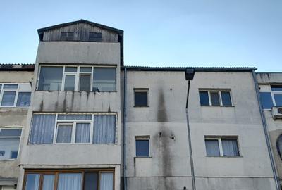 Apartament doua camere decomandate, Mioritei, mp, etaj patru, sarpanta, renovat - 9