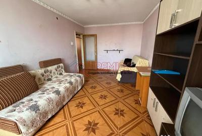 Apartament cu 3 camere decomandat în Apărătorii Patriei - 11