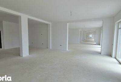 Spațiu comercial, de 54 mp, în Central - 3