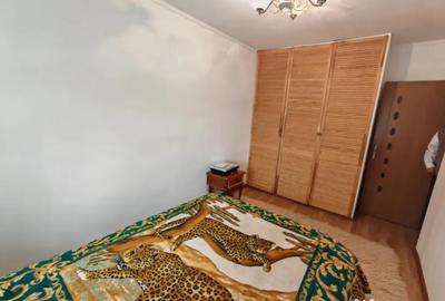 Apartament cu 3 camere semidecomandat, mobilat în Groapa - 11