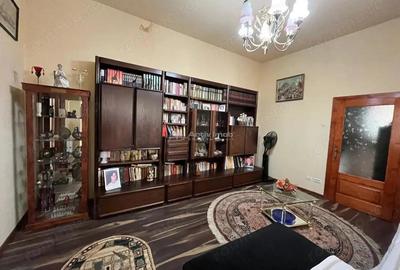 Lugoj, Casa 6 Cam., Teren 511 Mp., Str. Oituz. nr.1 - 11