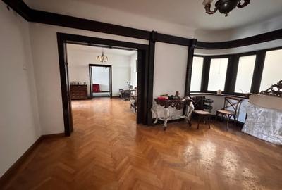 Apartament cu 4 camere în P-ța Romană - 2