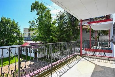 FILM&3D!Casa arhitectura flexibila:2 unitati,500mp teren,locuri parcare,Central, - 24