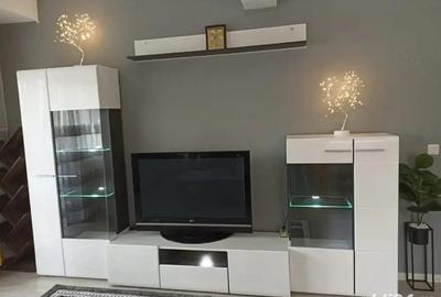 Proprietar, inchiriez apartament