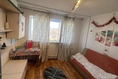 Garsonieră decomandată în Central - 7