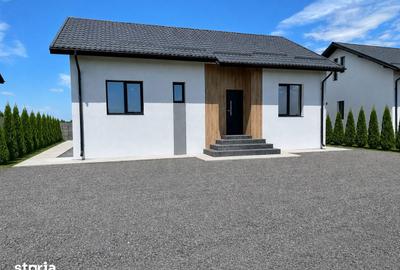 Casă cu 4 camere cu Teren 400 Mp în Domnești - 9