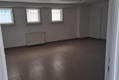 Casă individuală cu 10 camere cu Teren 700 Mp în Zorilor - 14