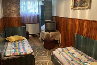 Casă cu 4 camere în Balota