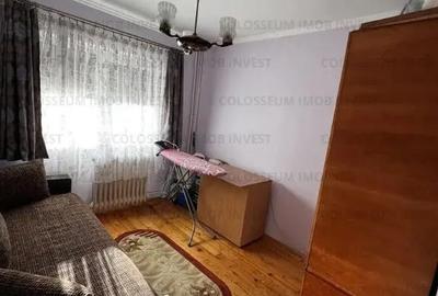 Apartament cu 3 camere decomandat în Florilor - 8