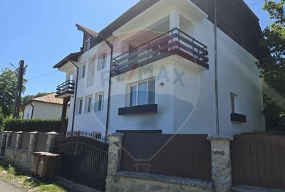 Casa / Vila cu 4 camere de vanzare - 14