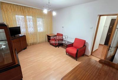 Apartament cu 3 camere semidecomandat, mobilat în Donici - 3