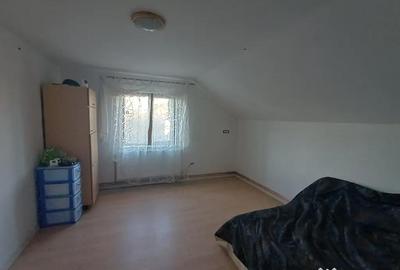 Casă cu 4 camere în Hălchiu - 8