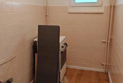 Apartament cu 2 camere semidecomandat în Titan