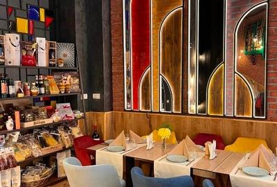 Spațiu Comercial Ideal pentru Restaurant în Pasajul Macca-Vilacrosse, Centrul Ve - 3