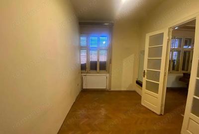 Casă cu Teren 629 Mp în Central - 6