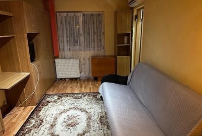 Garsonieră decomandată în Central - 1