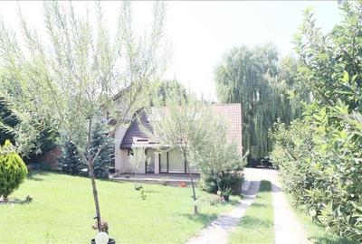 Vila individuala in Barnova 3 camere, 1000 mp teren, curte superba amenajata, ga - 23