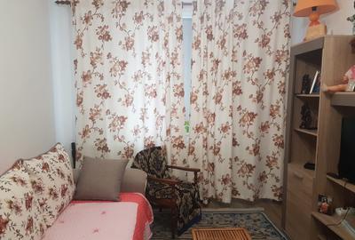 Apartament doua camere, decomandat, mobilat si utilat, sudic, liber, Piata Sud - 19