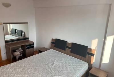 Apartament 3 Camere Decomandat - 84 mp, Etaj 8/8, cu Lift, Zona Nicolina 1 - 3