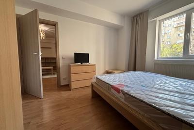 Apartament cu 2 camere semidecomandat, mobilat în 13 Septembrie - 7