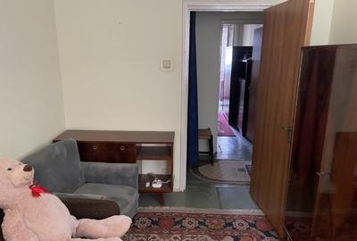 MILITARI-PIATA VETERANILOR -METROU - 11