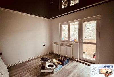 Apartament cu 3 camere decomandat în Micro 17 - 2