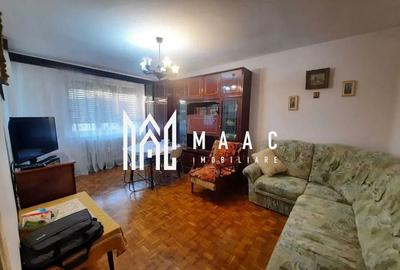 Apartament cu 3 camere decomandat, mobilat în Ștrand