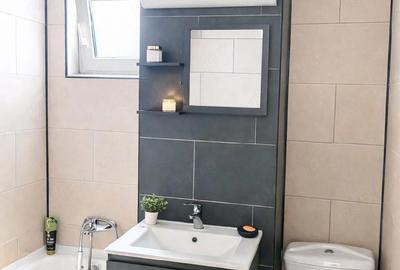 Apartament cu 2 camere decomandat în Ultracentral