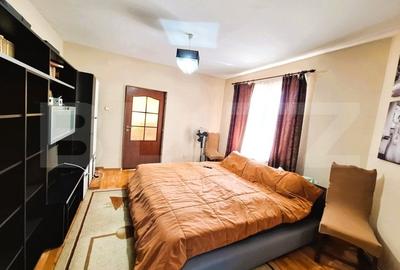 Casă individuală cu 6 camere cu Canalizare în Mănăștur