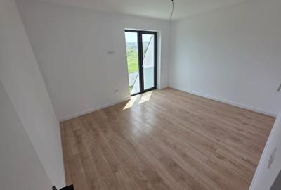 Casă individuală cu 4 camere cu Teren 429 Mp în Cristian - 15