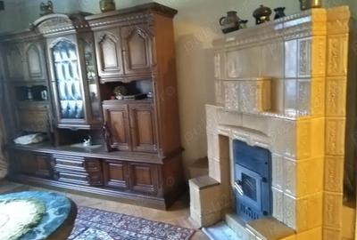 Casă cu 6 camere în Pucioasa - 8