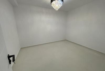 Casă cu 6 camere cu Teren 400 Mp în Domnești - 2