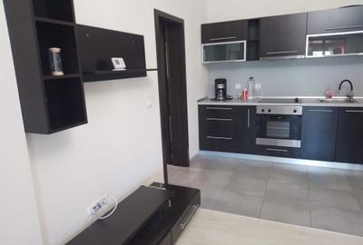 Apartament cu 2 camere semidecomandat în Giroc