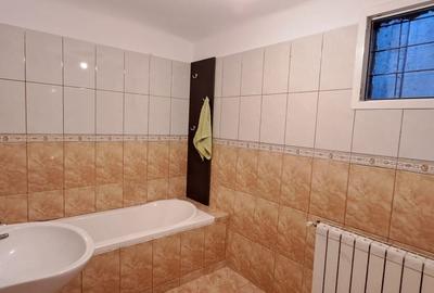 Casă cu 2 camere cu Canalizare în Tineretului - 7
