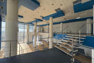 Spațiu comercial, de 396 mp, în Central - 5