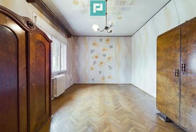 Vila pe strada 9 Mai, Romanilor - 4