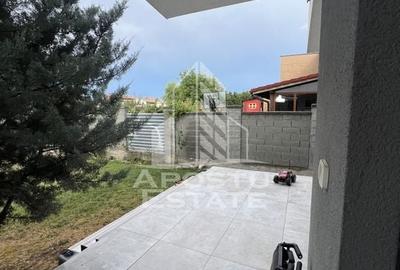 Vila deosebită parte dintr-un triplex - 26