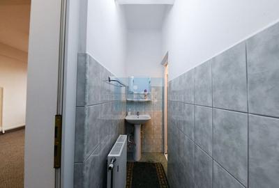Spațiu comercial, de 490 mp, în Zorilor - 25