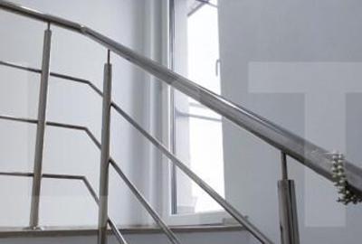 Casă cu 4 camere cu Teren 110 Mp în Berceni