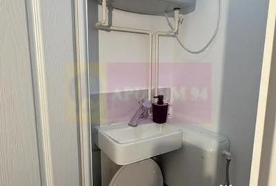 Apartament cu 3 camere semidecomandat în Berceni - 12