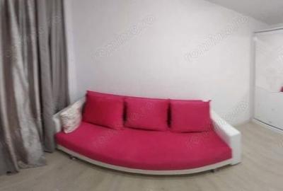 Garsonieră în Titan - 2