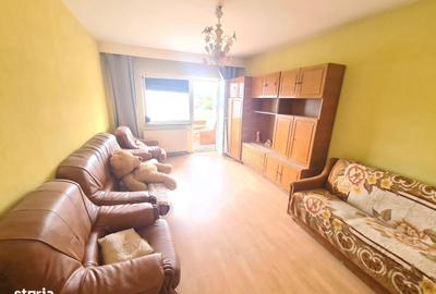 Apartament cu 3 camere decomandat în Gară - 2