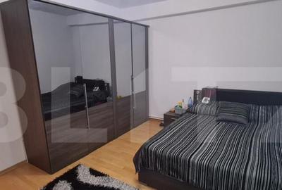 Apartament de vanzare, cu 4 camere, 120 mp, etaj intermediar - 6