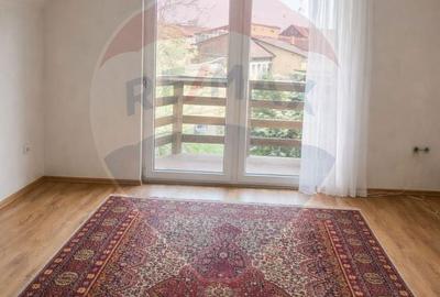 Casă cu 5 camere cu Teren 359 Mp în Central - 4