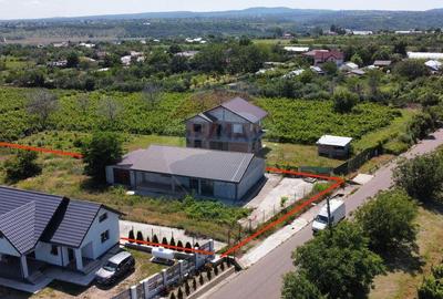 Casa sau Spatiu Dumbraveni langa DN E85 - 4